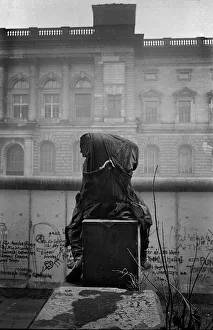 Berlin Wall (Antifascistischer Schutzwall) Berlin Wall (Antifascistischer Schutzwall)