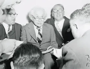 Eastern European Descent Celebrities Prints: Albert Einstein Reading Statement to Press