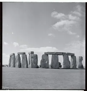 Iconic British Landmarks Prints: Stonehenge
