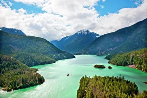 Boat on Diablo Lake, North Cascades National Park, Washington State, USA Boat on Diablo Lake, North Cascades National Park, Washington State, USA