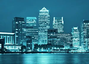 Canary Wharf Glittering Night View Canary Wharf Glittering Night View