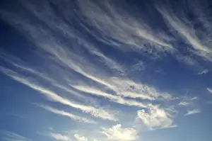 Blue Cloudy Skies Prints: Cirrus clouds