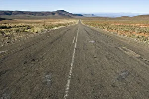color image, photography, south africa, arid climate, desert, highway, landscape color image, photography, south africa, arid climate, desert, highway, landscape