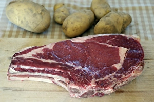 Cote de boeuf, beef cutlet, meat dish popular in France Cote de boeuf, beef cutlet, meat dish popular in France