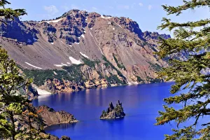 Crater Lake with Phantom Ship Island, Crater Lake National Park, Oregon, USA Crater Lake with Phantom Ship Island, Crater Lake National Park, Oregon, USA