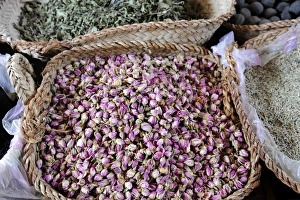Dried rose petals, spice souk, Dubai, United Arab Emirates, Arabia, Middle East, Orient Dried rose petals, spice souk, Dubai, United Arab Emirates, Arabia, Middle East, Orient