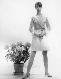 Woman in 1960s Fashion Print (UNITED STATES - CIRCA 1950s)