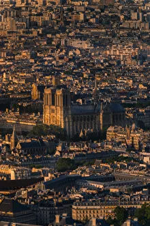 <b class=qtipBold><figcaption>High angle view of Notre dame</figcaption></b><br><em>© coolbiere</em> High angle view of Notre dame
