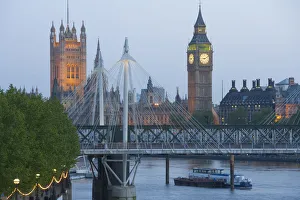 Houses of Parliment, River Thames, London, England Houses of Parliment, River Thames, London, England