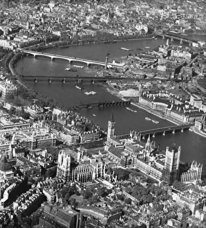London From The Air the Palace of Westminster at lower right London From The Air the Palace of Westminster at lower right