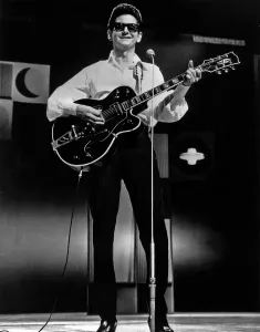 Framed Print : Roy Orbison Print circa 1966