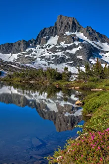 Mt Banner reflecting off Thousand Island Lake Mt Banner reflecting off Thousand Island Lake
