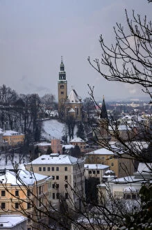 Images Dated 26th December 2010: Mulln Church and Salzburg district in Winter