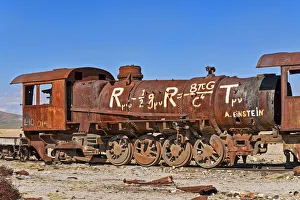 Old train in the train cemetery Cementerio de los Trenes, Uyuni, Bolivia Old train in the train cemetery Cementerio de los Trenes, Uyuni, Bolivia