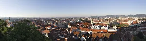 Panoramic view from Schlossberg, castle hill, cathedral, left, Town Hall, centre, Mariahilferkirche, Mariahilf Church Panoramic view from Schlossberg, castle hill, cathedral, left, Town Hall, centre, Mariahilferkirche, Mariahilf Church