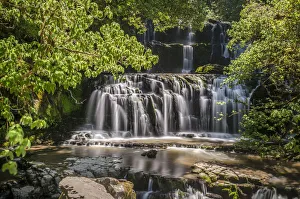 Purakaunui waterfall, Catlins, South Island, New Zealand Purakaunui waterfall, Catlins, South Island, New Zealand