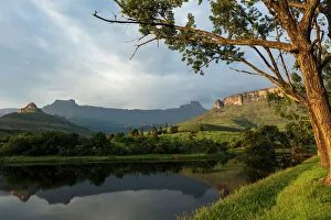 Royal Natal National Park with view of Amphitheatre, uKhahlamba Drakensberg Park, KwaZulu Natal, South Africa Royal Natal National Park with view of Amphitheatre, uKhahlamba Drakensberg Park, KwaZulu Natal, South Africa