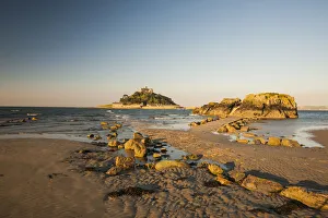 Sandy beach, island of St. Michaels Mount at back, Marazion, Cornwall, England, United Kingdom Sandy beach, island of St. Michaels Mount at back, Marazion, Cornwall, England, United Kingdom