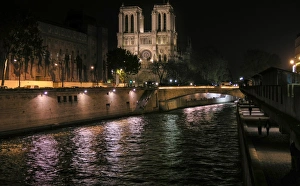 The Seine river and the Notre Dame at night The Seine river and the Notre Dame at night