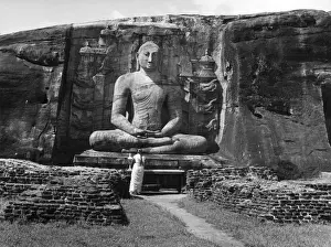 Sri Lankan Architecture Prints: Statue Of Buddha