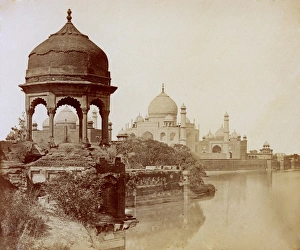 <b class=qtipBold><figcaption>Taj Mahal seen from the East 1860</figcaption></b><br>The Taj Mahal in Agra, seen from the east, circa 1860. One of the earliest known photographs of the Taj Mahal, taken by Italian-British photographer Felice Beato.(Photo by Felice Beato/Hulton Archive/Getty Images)<br><em>© 2004 Getty Images</em> Taj Mahal seen from the East 1860