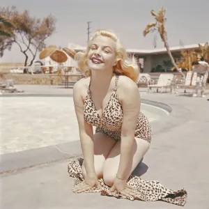 Retro Swimwear Fashion Prints: Cleo Moore