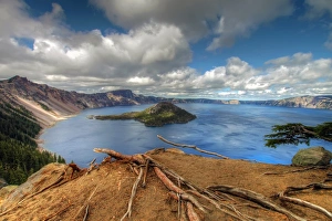 Wizard Island in Crater Lake in Central Oregon Wizard Island in Crater Lake in Central Oregon