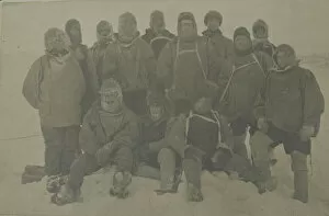 British Antarctic Expedition 1907-09 (Nimrod) Collection: Group photograph of shore party