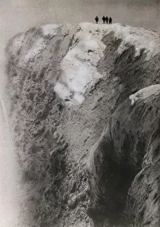 British Antarctic Expedition 1907-09 (Nimrod) Collection: Mount Erebus crater