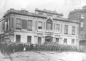 Images Dated 21st September 1999: 1916 Easter Rebellion in Eire. Irish citizen army parade at Liberty hall, Dublin