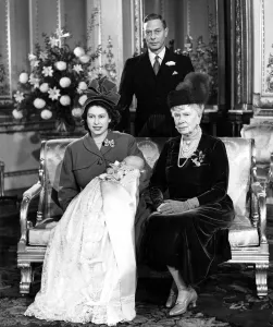 Four generations of the Royal Family Princess Elizabeth (later Queen Elizabeth II) Four generations of the Royal Family Princess Elizabeth (later Queen Elizabeth II)