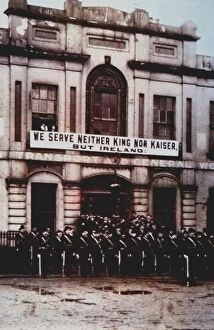 Images Dated 7th January 2016: Ireland, 1916: Easter Rising. Citizen army parading outside liberty hall during WW1
