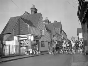 Down the village High Street The Old Surrey and Burstow Hunt met at Edenbridge Down the village High Street The Old Surrey and Burstow Hunt met at Edenbridge