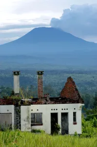 Dr-Congo-Virunga-Volcano Dr-Congo-Virunga-Volcano