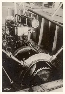 One of the 14 ps Daimler motors of the prototype airship Zeppelin LZ1, Friedrichshafen One of the 14 ps Daimler motors of the prototype airship Zeppelin LZ1, Friedrichshafen
