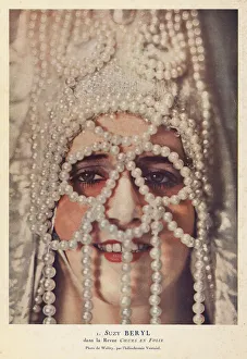 Actress Suzy Beryl in costume for a role at the Folies Bergere, Paris (colour photo) Actress Suzy Beryl in costume for a role at the Folies Bergere, Paris (colour photo)