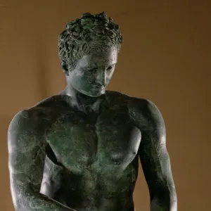 Athlete (copy of a Greek original of c04th BC) (bronze) (detail) Athlete (copy of a Greek original of c04th BC) (bronze) (detail)