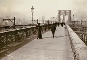 The Brooklyn Bridge Promenade, looking towards Manhattan, 1903 (b/w postcard) The Brooklyn Bridge Promenade, looking towards Manhattan, 1903 (b/w postcard)