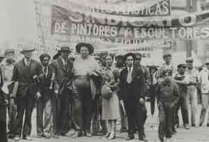 Diego Rivera and Frida Kahlo in the May Day Parade, Mexico City, 1st May 1929 (b/w photo) Diego Rivera and Frida Kahlo in the May Day Parade, Mexico City, 1st May 1929 (b/w photo)