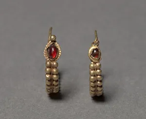 Earring (one of a pair), 100 BC-100 (gold and garnet) Earring (one of a pair), 100 BC-100 (gold and garnet)