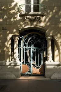 Entrance to the Castel Beranger, 1897-98 (photo) Entrance to the Castel Beranger, 1897-98 (photo)