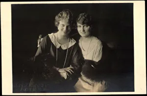 Photo Ak Margarete of Saxony, Alix, Hohenzollern (b/w photo) Photo Ak Margarete of Saxony, Alix, Hohenzollern (b/w photo)
