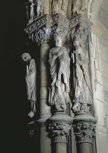 Detail of the Portico de la Gloria depicting St. Andrew (stone) Detail of the Portico de la Gloria depicting St. Andrew (stone)