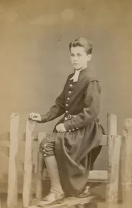 Portrait of a pupil at Christ's Hospital (photo) Portrait of a pupil at Christ's Hospital (photo)