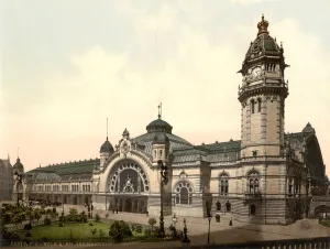 Railway Station, Cologne, Germany, c.1900 (photochrom) Railway Station, Cologne, Germany, c.1900 (photochrom)