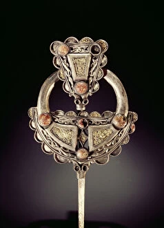 Annular Collection: The Roscrea Brooch, from Roscrea, County Tipperary (silver, gold and amber)