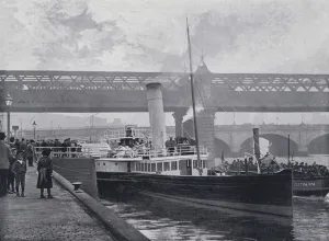 Scotland: The Broomielaw, Glasgow (b/w photo) Scotland: The Broomielaw, Glasgow (b/w photo)