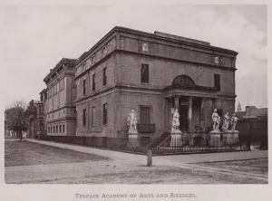 Telfair Academy of Arts and Sciences (b/w photo) Telfair Academy of Arts and Sciences (b/w photo)