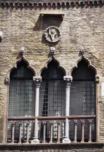Veneto Travel Destinations Prints: Loggia with three-mullioned windows, house of Ezzelino Balbo (1160), Padua, Veneto, Italy