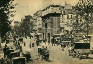 View of Porte Saint Denis, in Paris. Photography, late 19th century, Paris. Coll. Selva View of Porte Saint Denis, in Paris. Photography, late 19th century, Paris. Coll. Selva